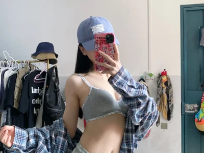 这件内衣👙是小🐻美女的心头爱💗