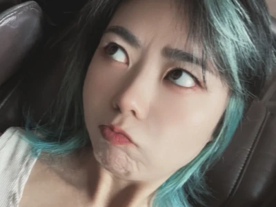天生娃娃脸,儿子高中,总被问这么年轻