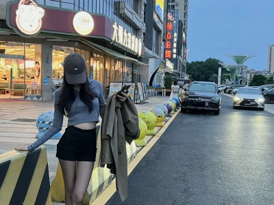 今天是韩漫女二