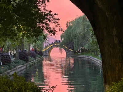 永远被落日与晚霞治愈