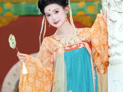 你们说夏天太热不拍格格,那就来拍小唐风吧