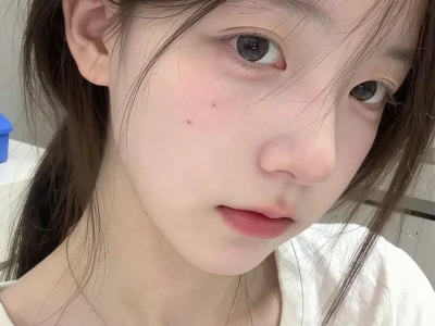 好喜欢我的素颜脸!!!