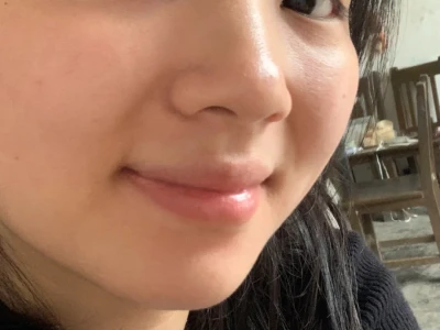 长胖了的方圆脸