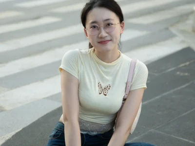 出门拍照了