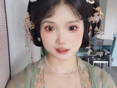 洛阳妆造没踩雷,开心