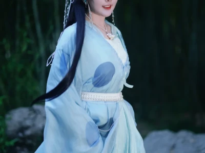 是谁2025年了还在拍桑酒