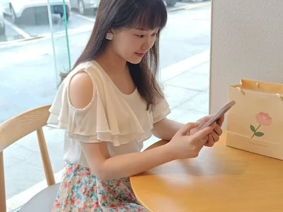 可甜可盐的女孩