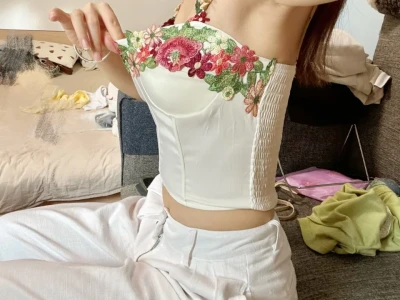 怎么让我这飞机场鼓起来！？穿衣好看啊
