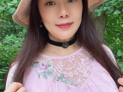39岁,单身中年大姐姐,有人会喜欢吗?