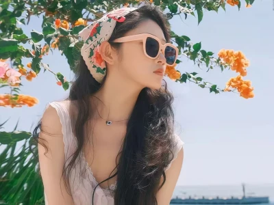 𝐒𝐡𝐚𝐫𝐞|非常干净的微信头像