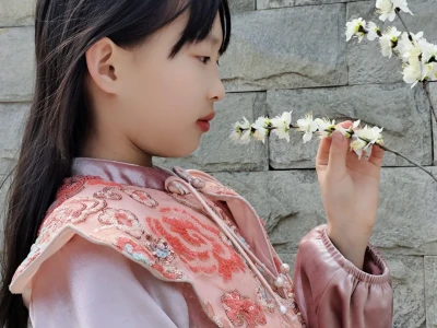 🌸吾家有女初长成🌸