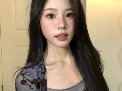 有点建模脸的意思了