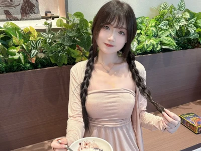 今天是爱吃甜品的甜妹