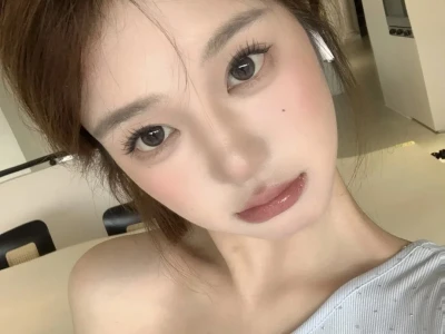 WeChat|日韩系|怼脸拍女头