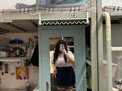 100kg的女大也要穿嫩嫩的jk❗️