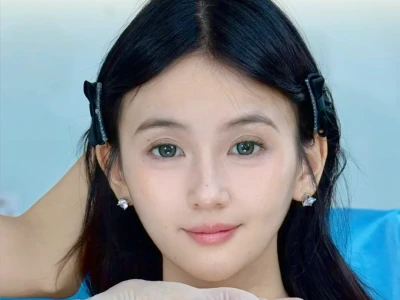 遇见捏脸的神 普通女生微调也能很美