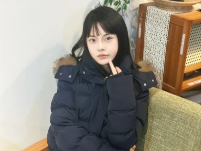 想给这个美女找个对象