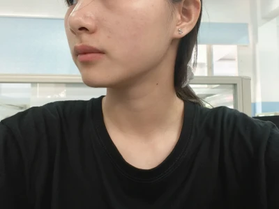 素颜长这样为什么生活中经常被叫美女