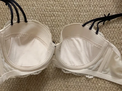 漂亮又聚拢的内衣👙分享附上身图