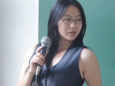 素颜展示女性魅力