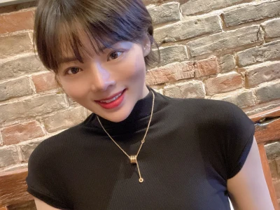 听说短发女孩很迷人🤩