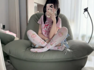 被窝的袜子可爱到了啊啊啊