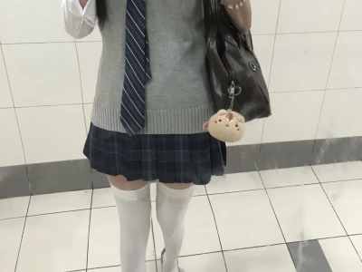 黑色还是白色呢
