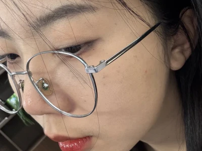 如果你也在找自拍角度