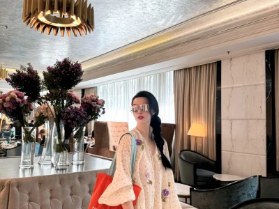 🆘！她素颜怎么长这样啊......
