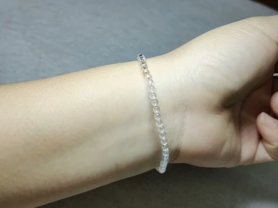 3.5mm左右天然白水晶单圈手链,很迷你的小珠