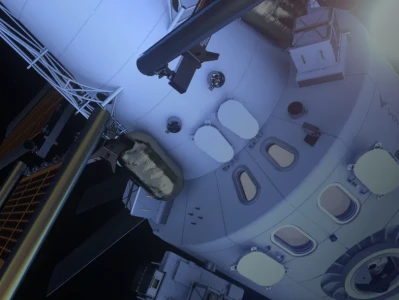 VOYG 研报:军工现金流托举太空地产梦