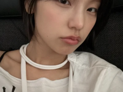 我会一直沉迷于女色。。。