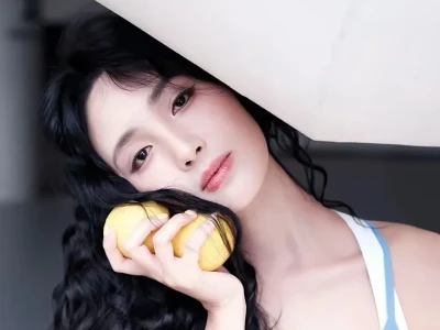 有认识这个小姐姐的吗？好漂亮❤