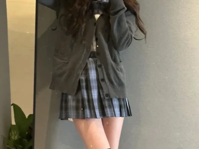 应该不会有人不喜欢黑色吧