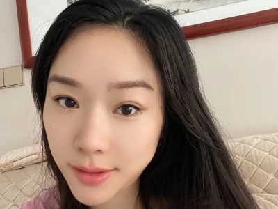 今天是甜美小姐姐呀…..