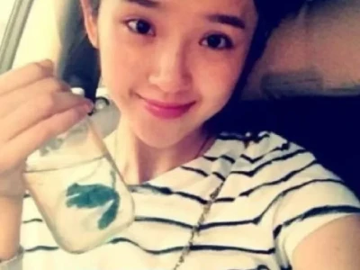 长的水灵灵的💕