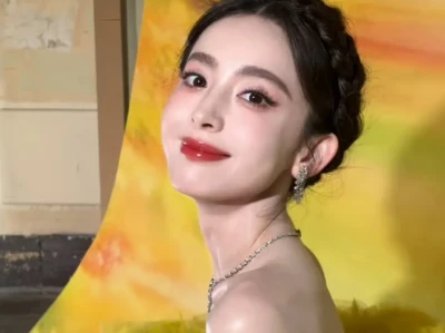 她在发光~谁不爱呢~~