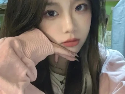 05女大，居然找不到人聊天