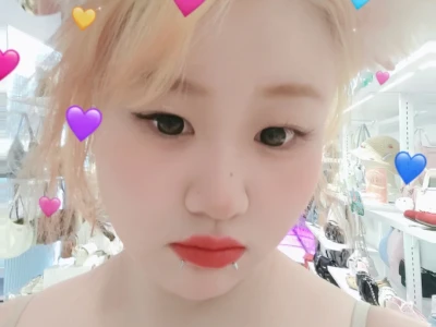 我真的真的真的真的真的好漂亮啊!