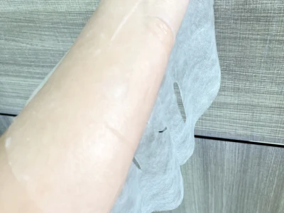 肤色不均悠着点用...去黄提亮太猛了