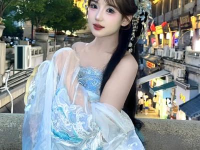 捉住一只蓝色小人鱼🐠美到冒泡🫧