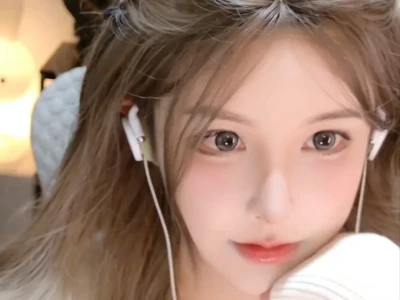 拉满的少女清纯感，真的会比你更吸大哥
